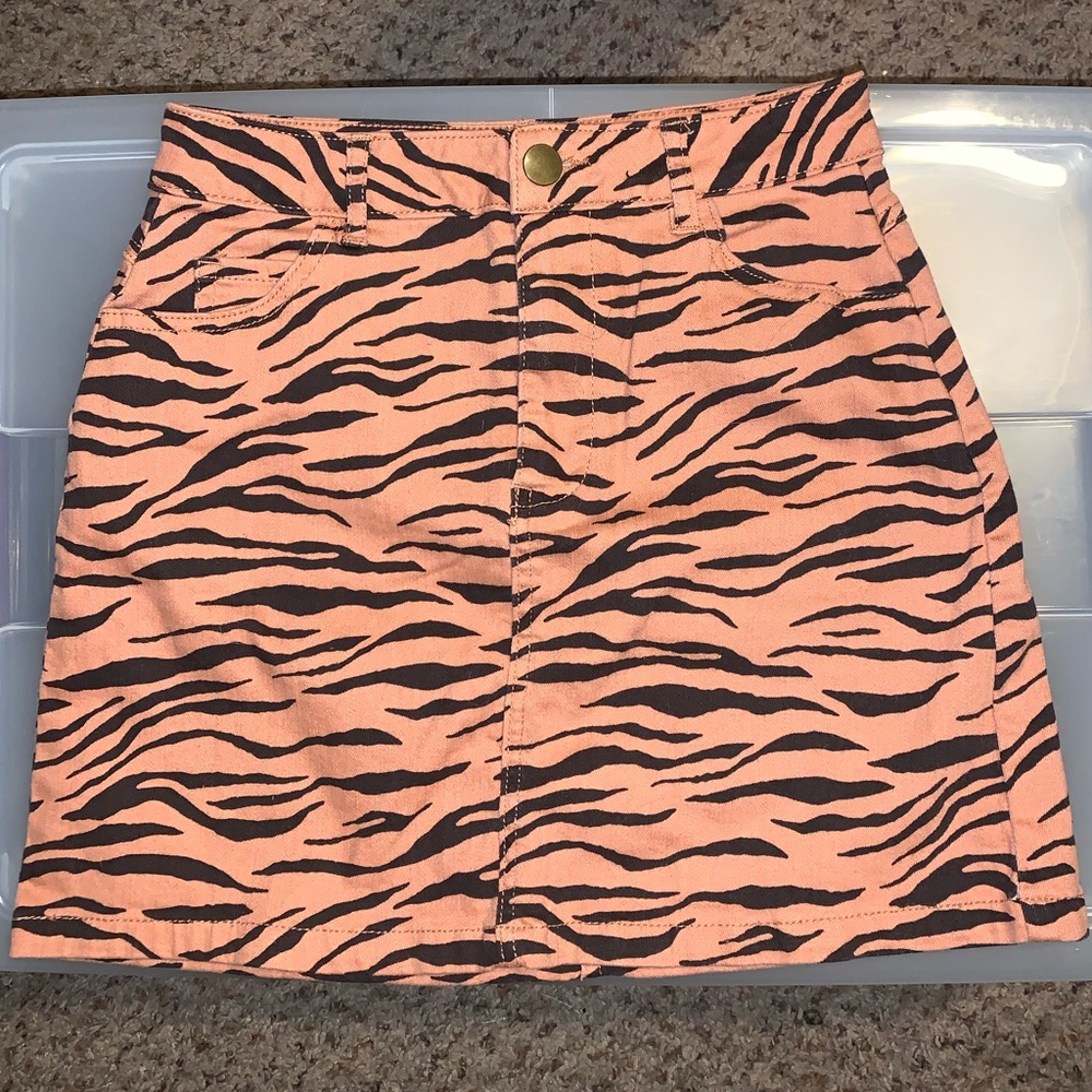 NOT FOR SALE - Picture 2 of 4